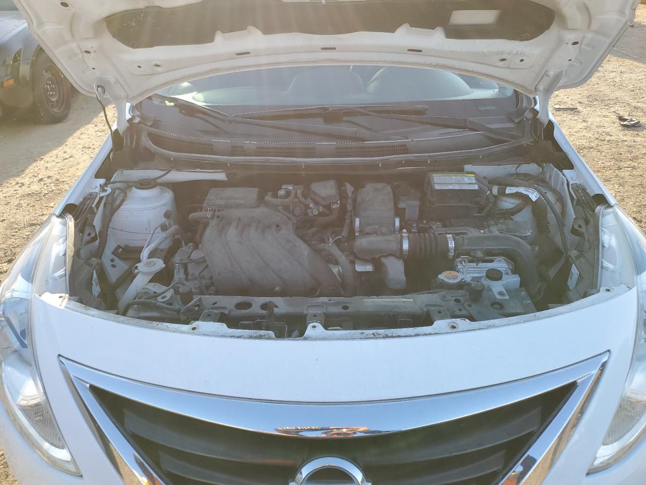 2017 Nissan Versa - Image 11