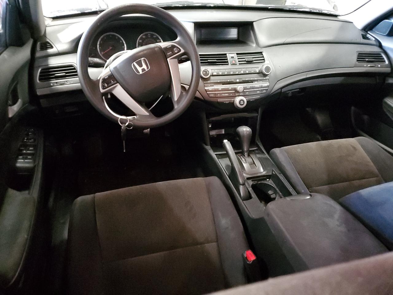 2009 Honda Accord - Image 8