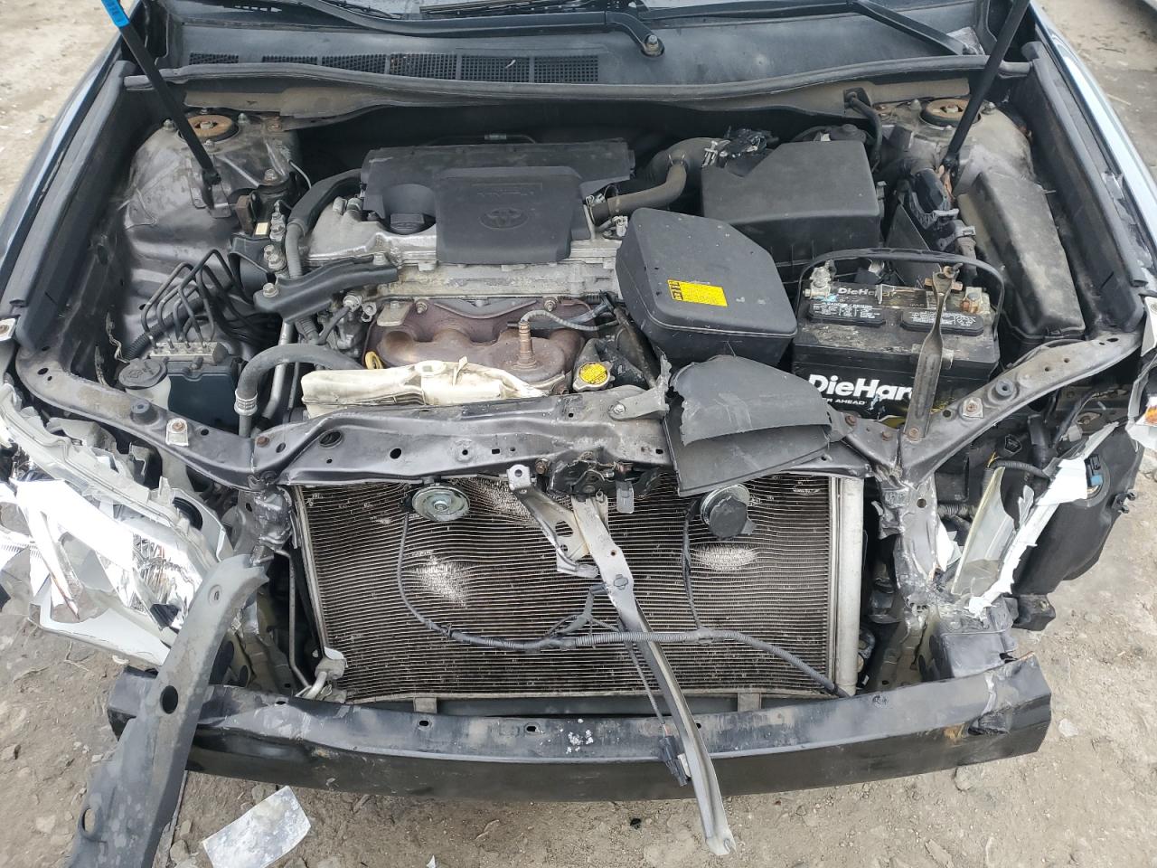 2013 Toyota Camry - Image 11