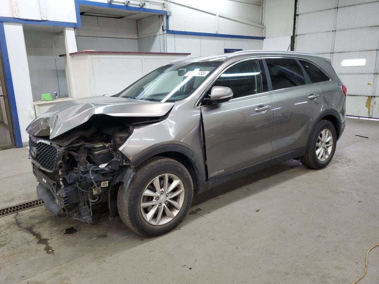 VIN 5XYPGDA51GG131969 2016 KIA SORENTO no.1