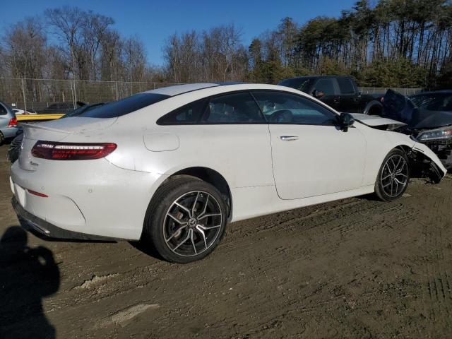  MERCEDES-BENZ E-CLASS 2022 Білий
