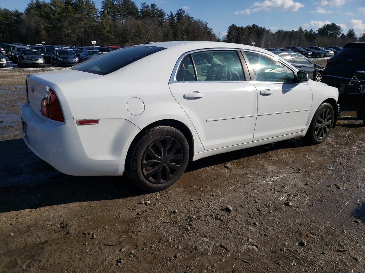 2009 Chevrolet Malibu - Image 3