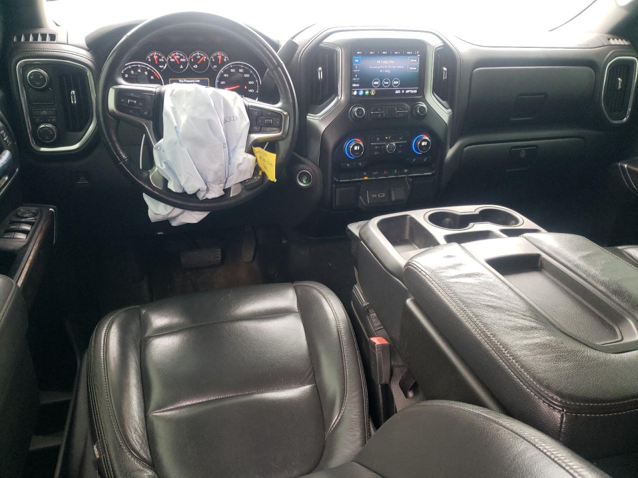 2019 Chevrolet Silverado - Image 8
