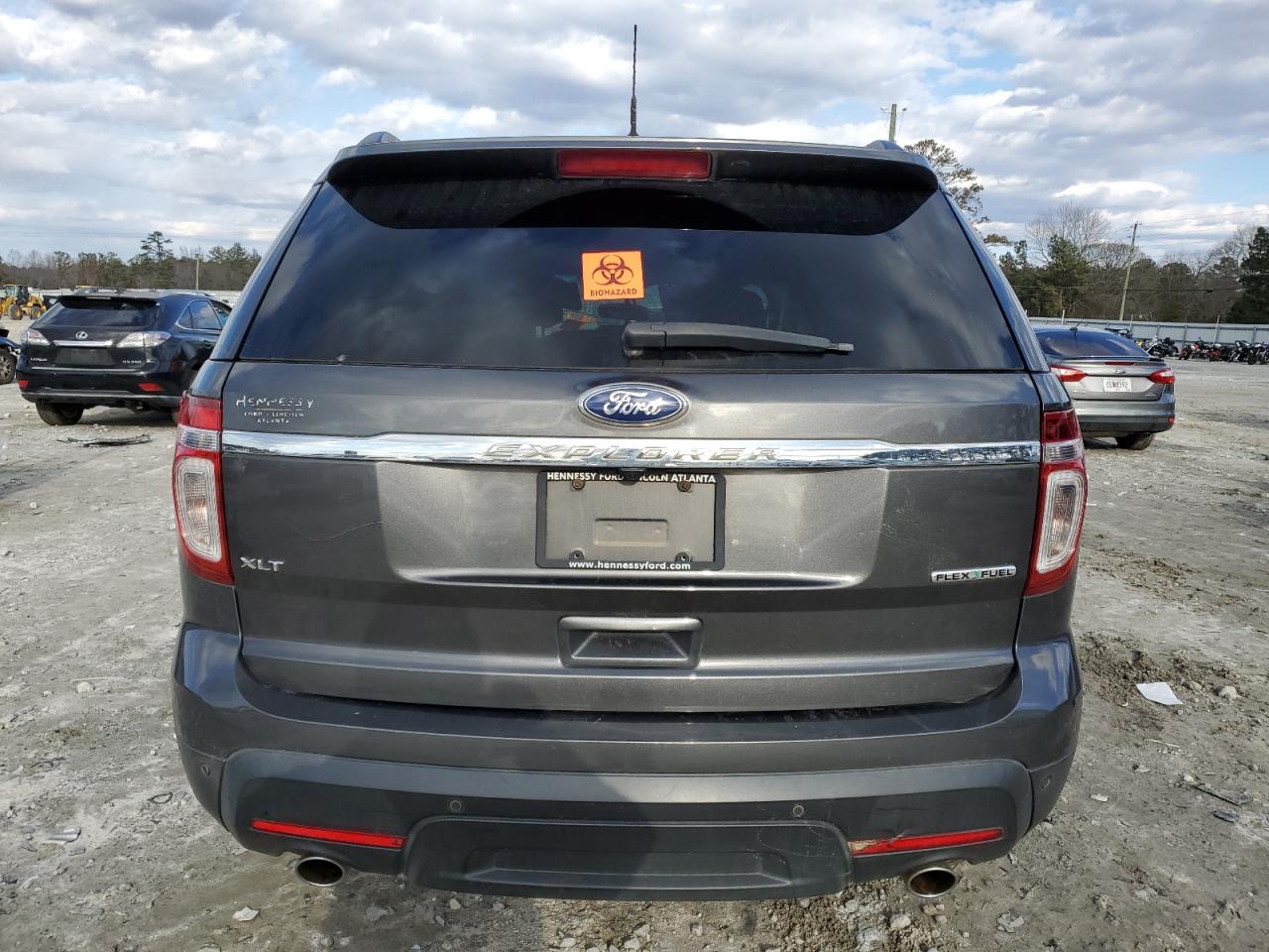 2015 Ford Explorer - Image 6