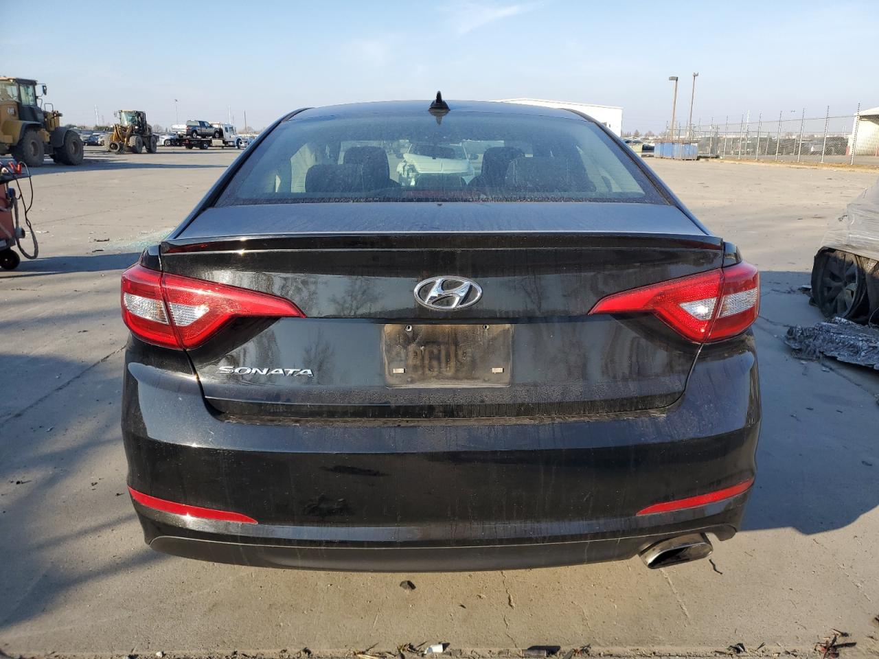 2017 Hyundai Sonata - Image 6