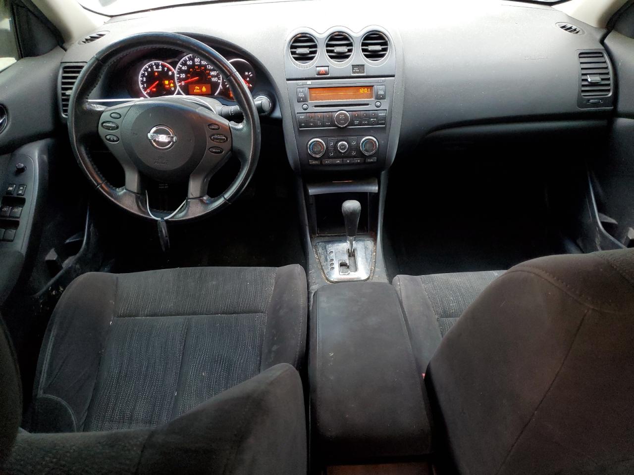 2011 Nissan Altima - Image 8