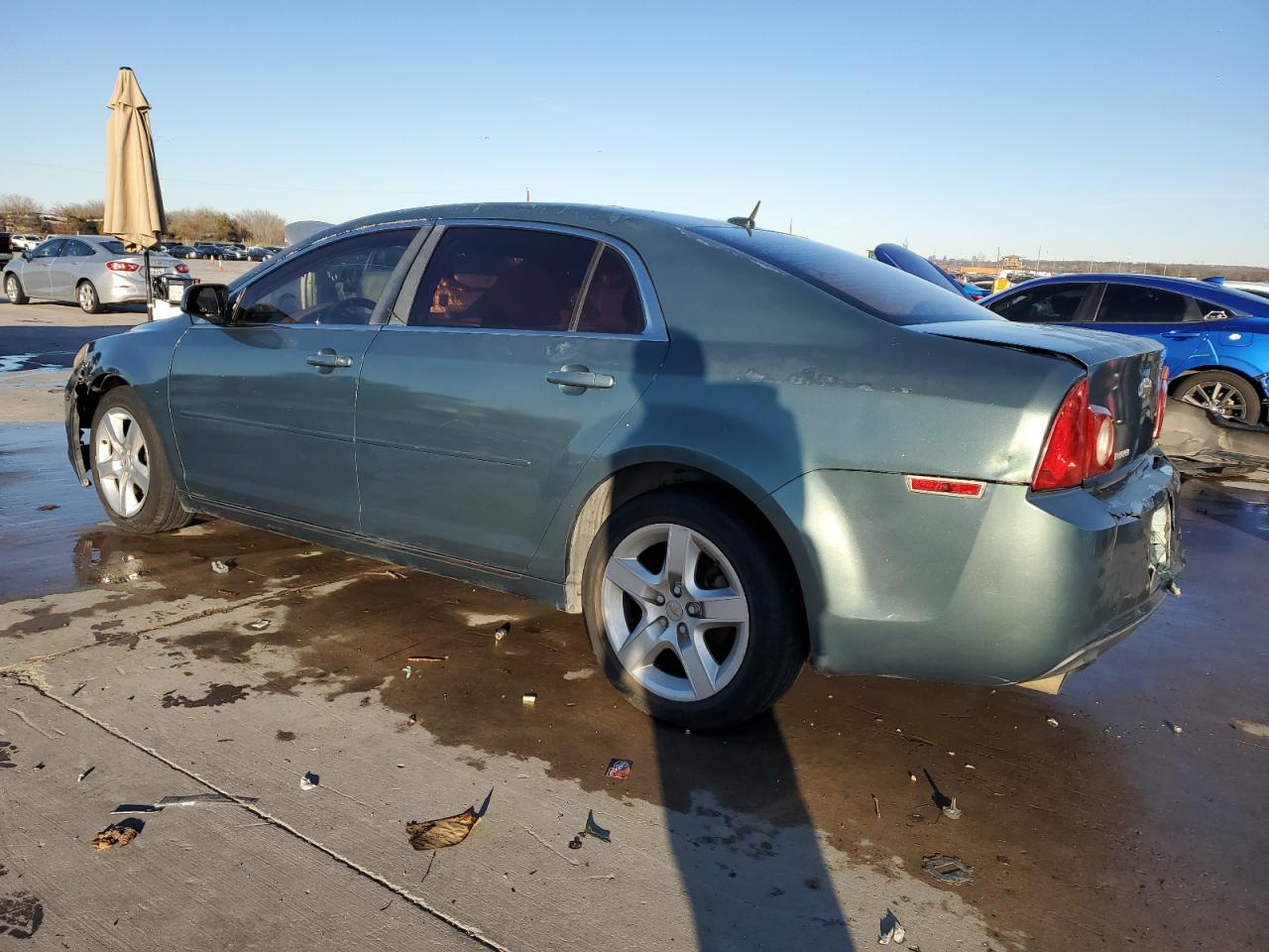 2009 Chevrolet Malibu - Image 2