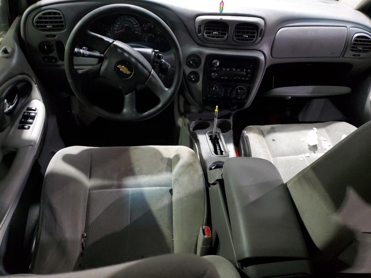 2005 Chevrolet TrailBlazer - Image 8