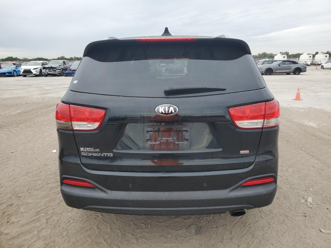 2016 Kia Sorento - Image 6