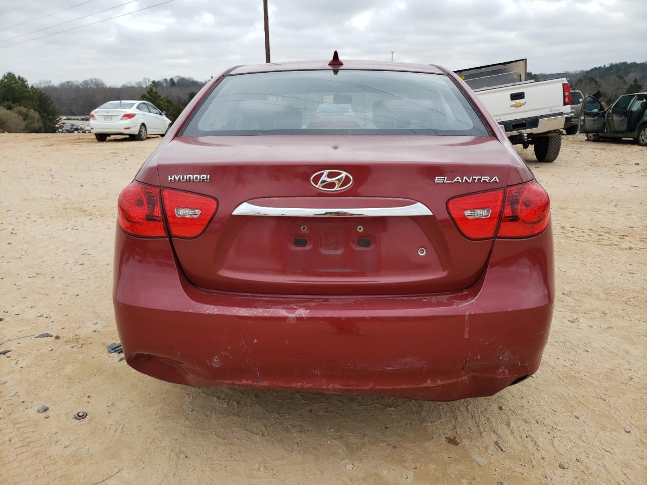 2010 Hyundai Elantra - Image 6
