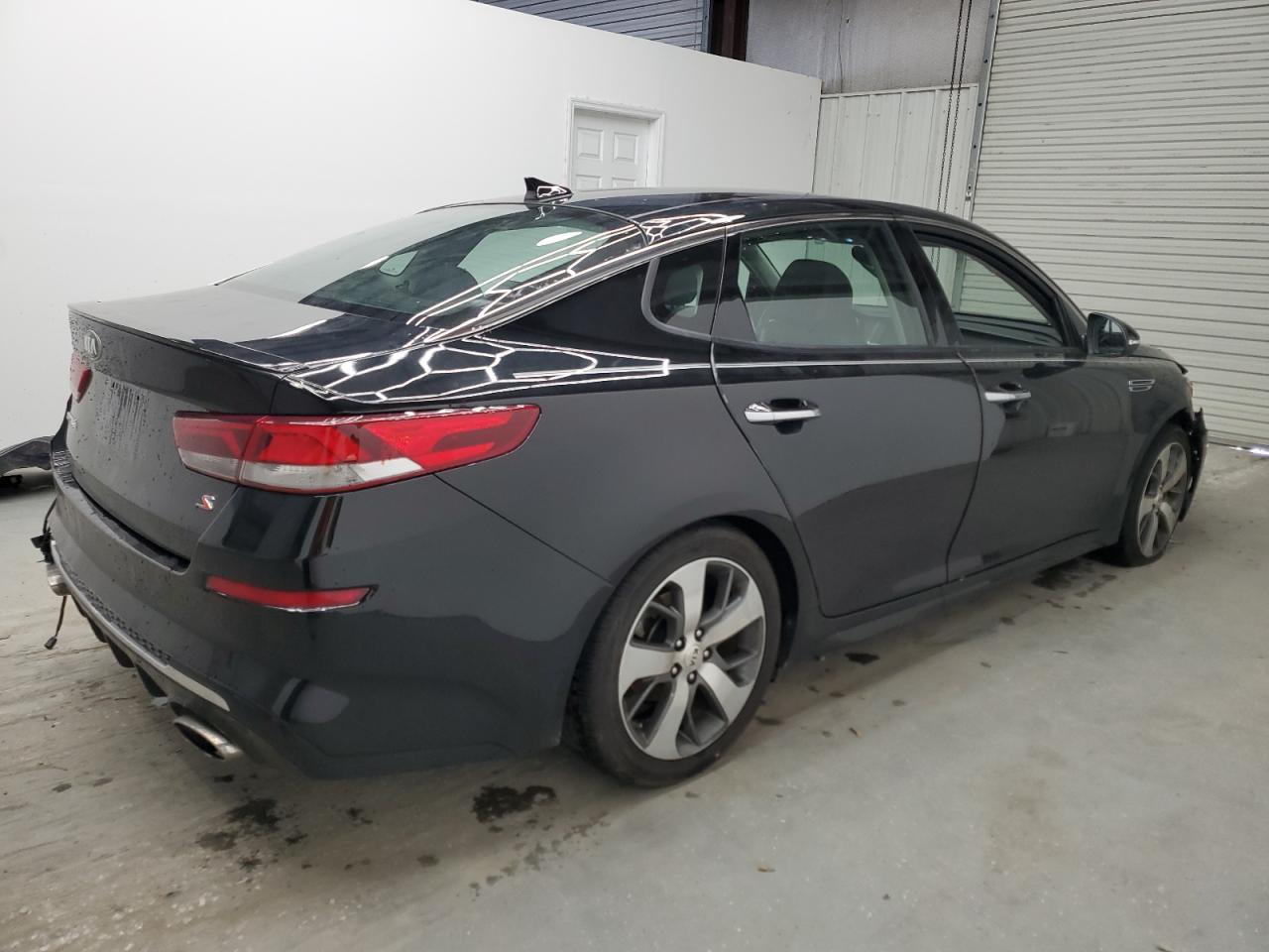 2019 Kia Optima - Image 3
