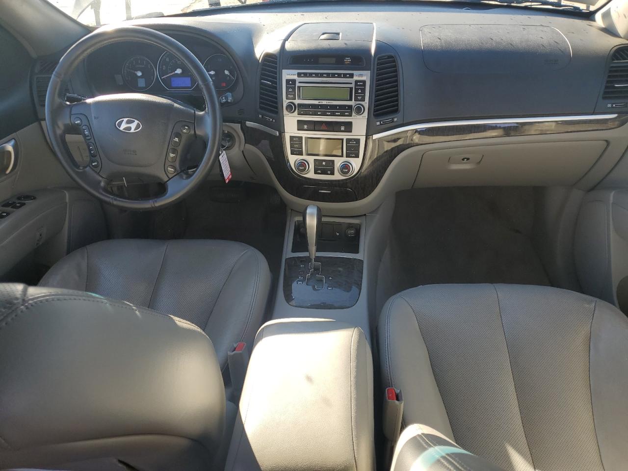 2007 Hyundai Santa Fe - Image 8