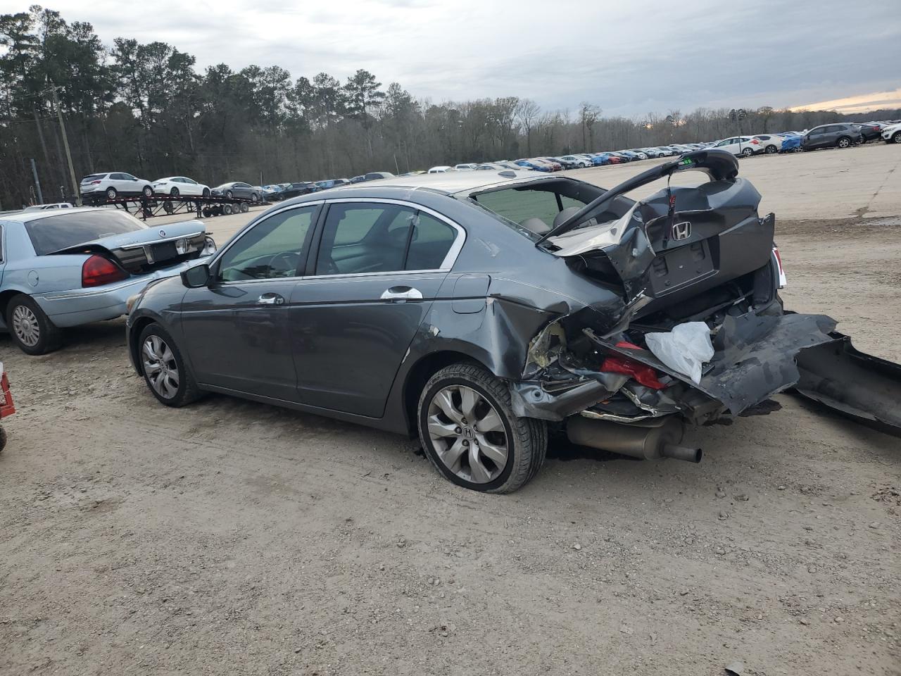 2008 Honda Accord - Image 2