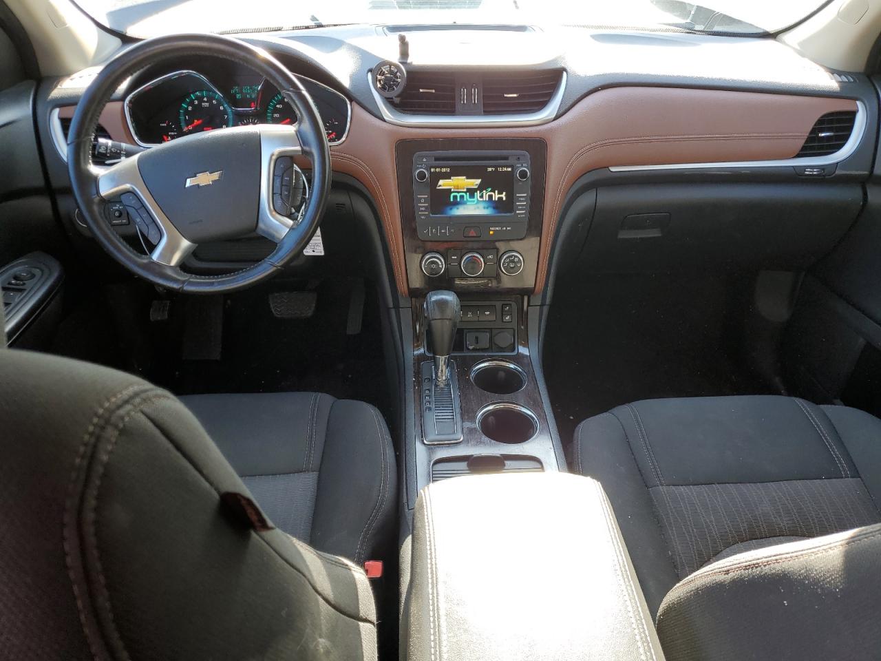 2016 Chevrolet Traverse - Image 8
