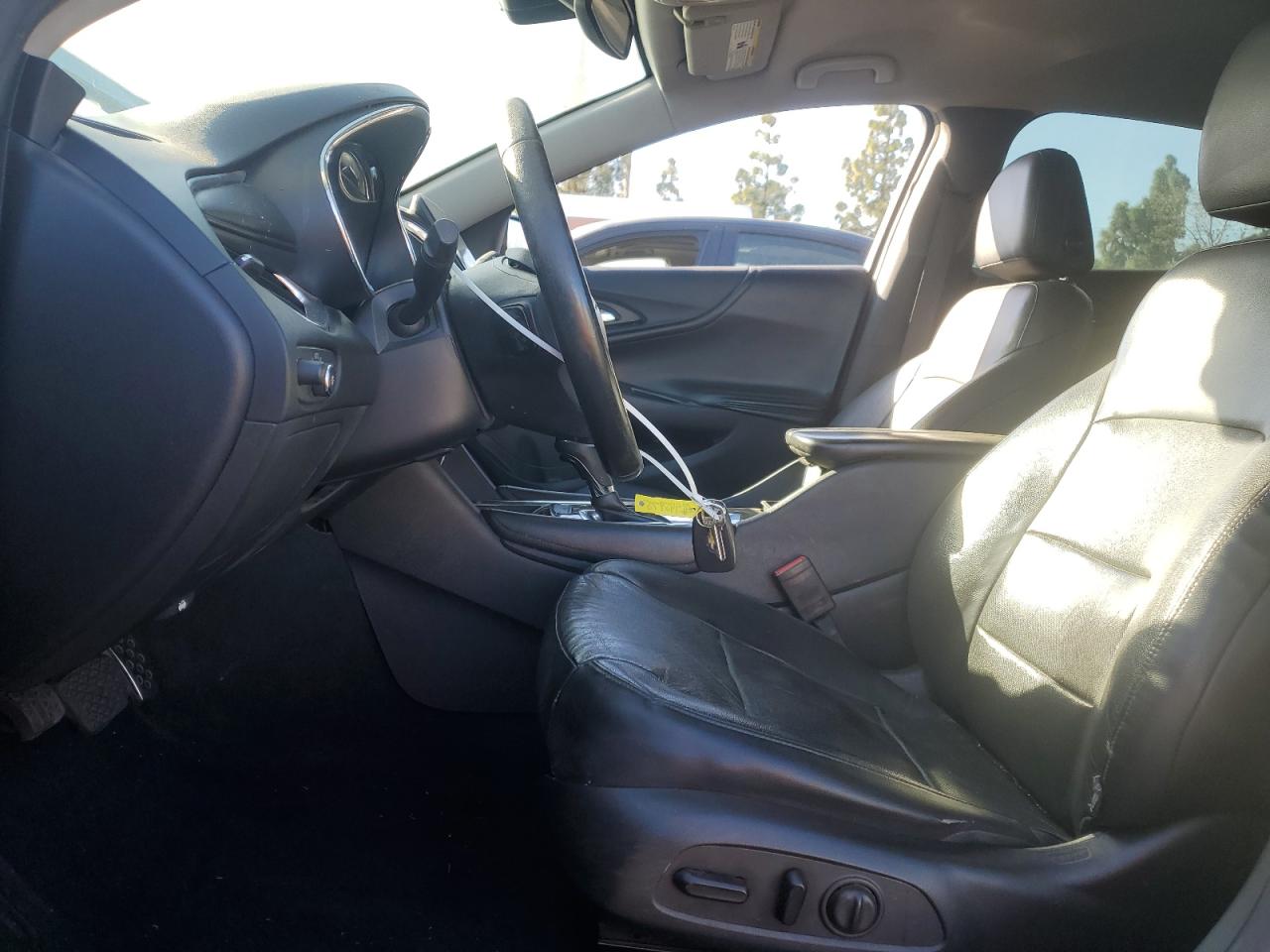 2016 Chevrolet Malibu - Image 7