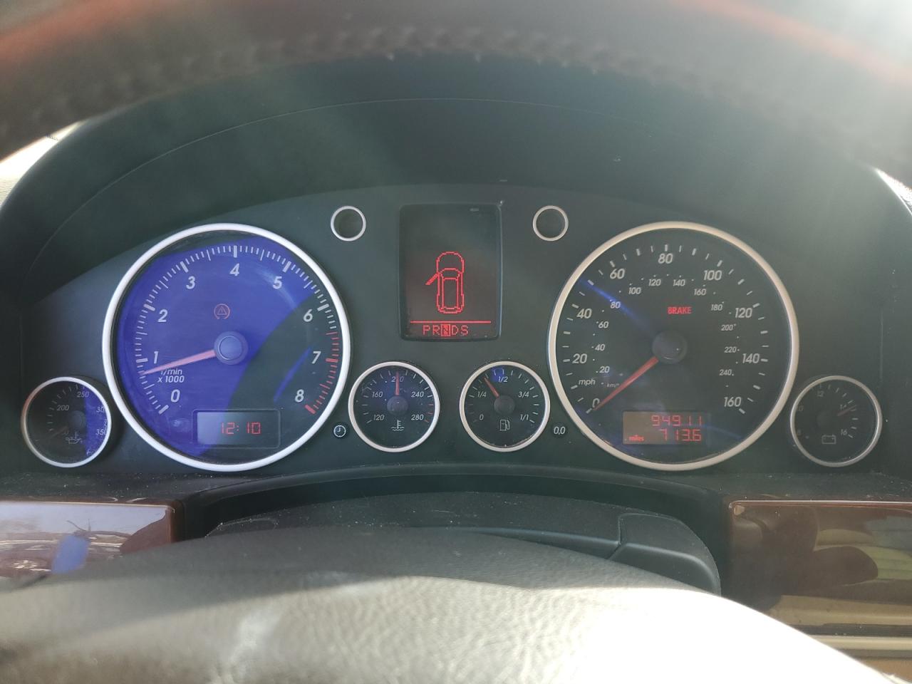 2004 Volkswagen Touareg - Image 9