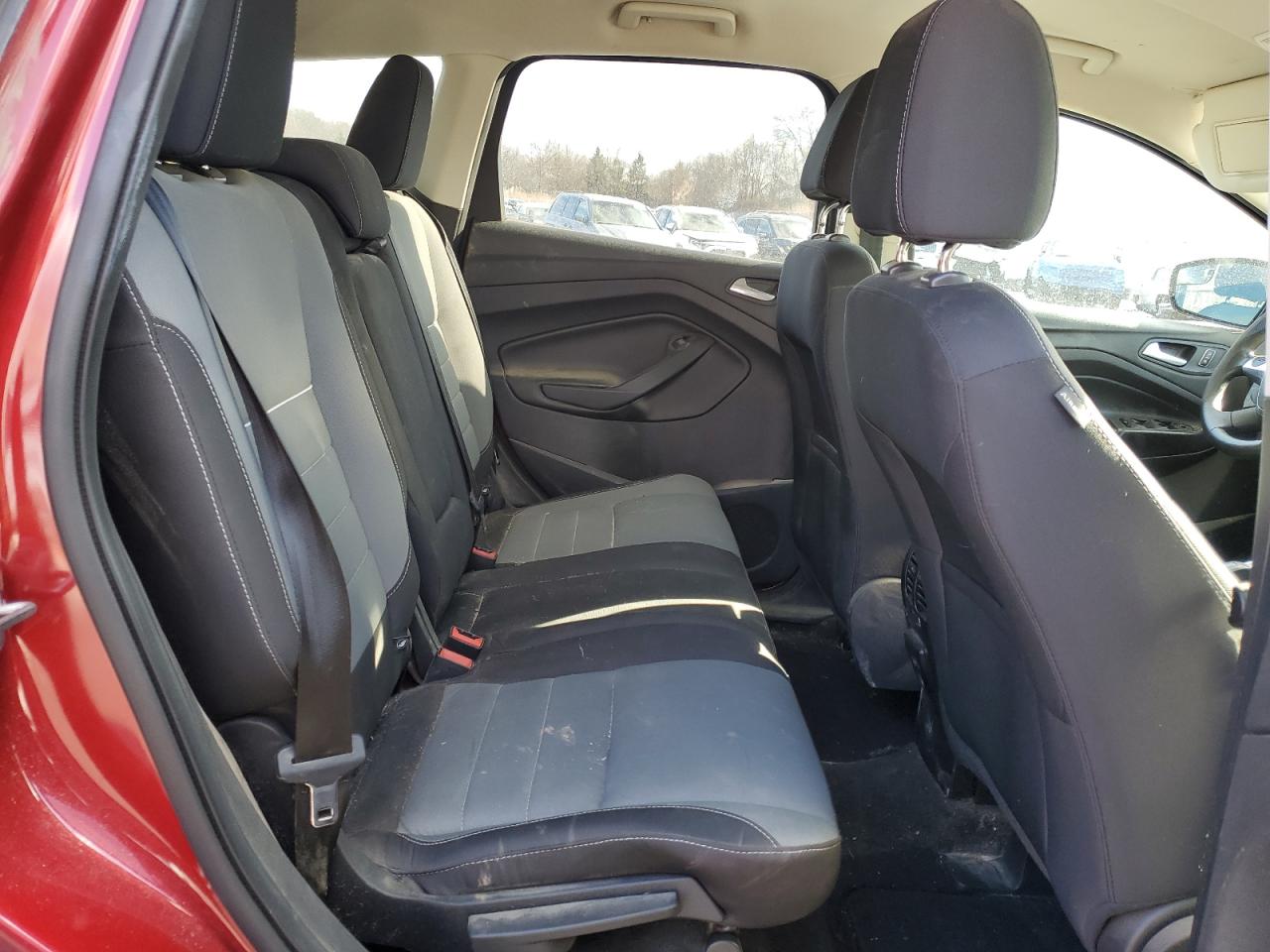 2014 Ford Escape - Image 11