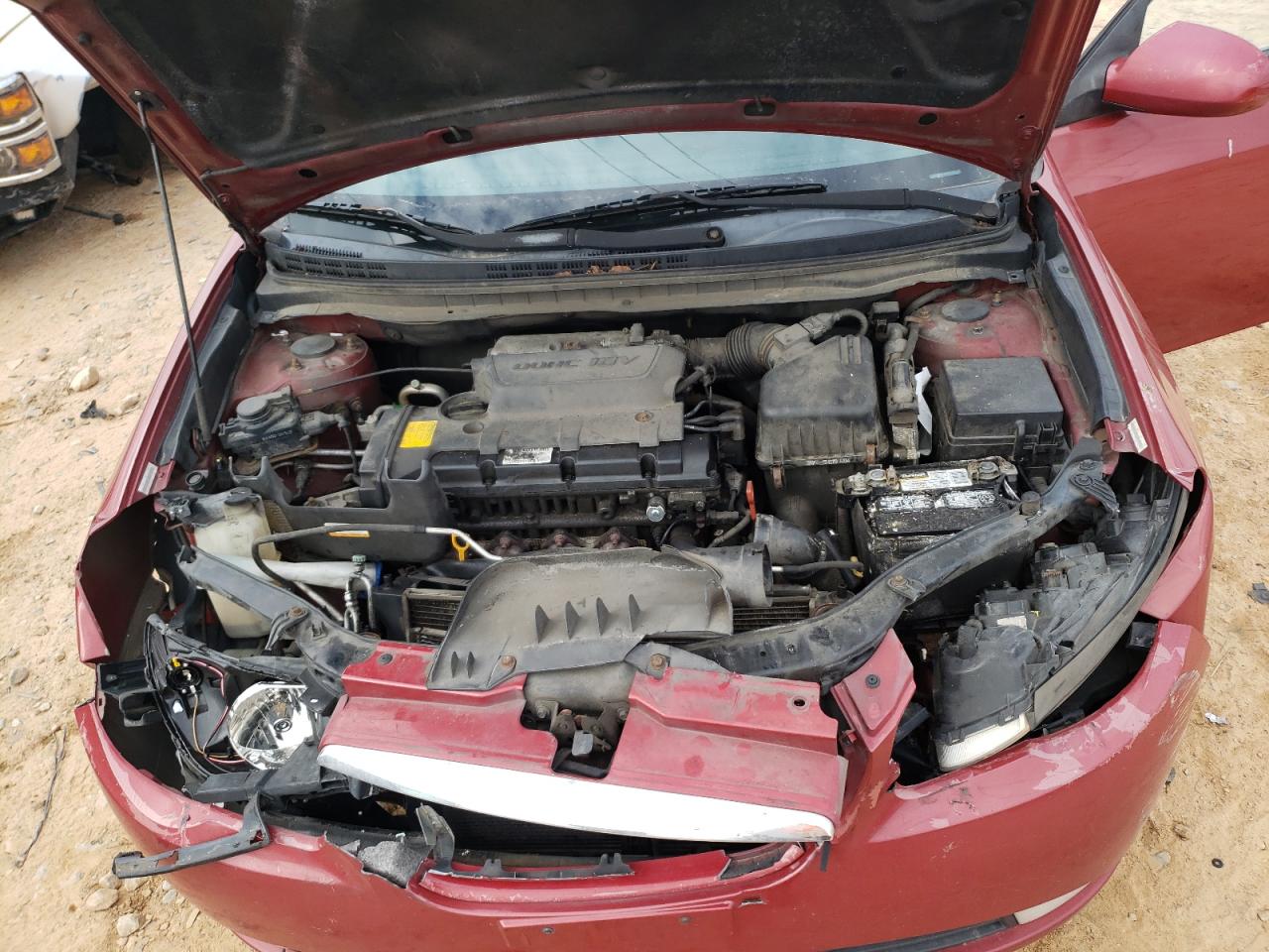 2010 Hyundai Elantra - Image 11