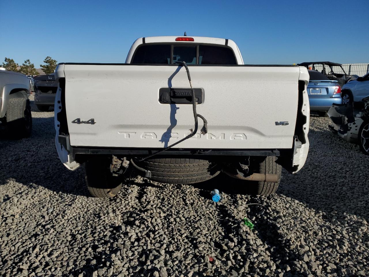 2019 Toyota Tacoma - Image 6
