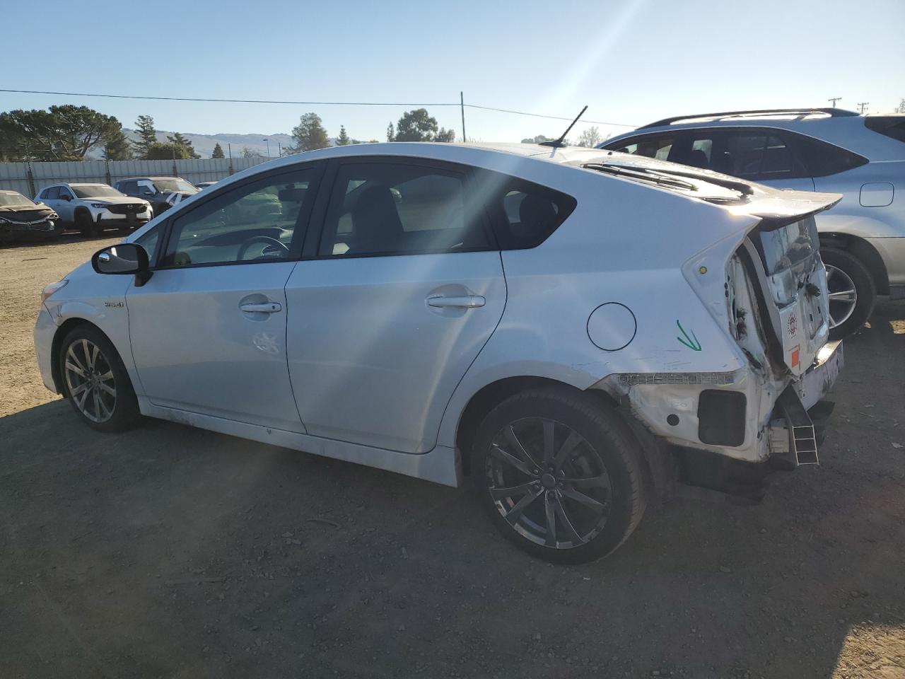 2015 Toyota Prius - Image 2