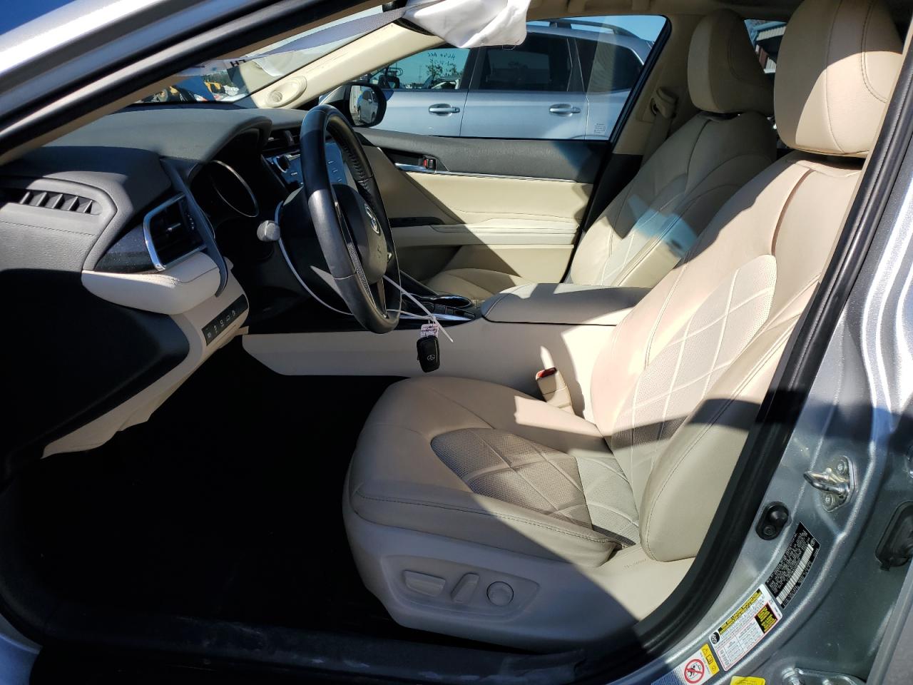 2018 Toyota Camry - Image 7