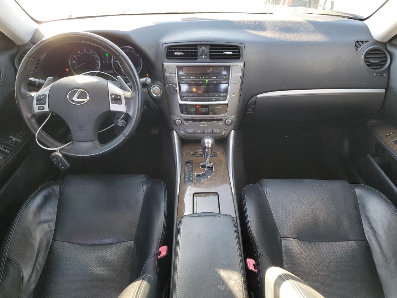 2011 Lexus IS - Image 8