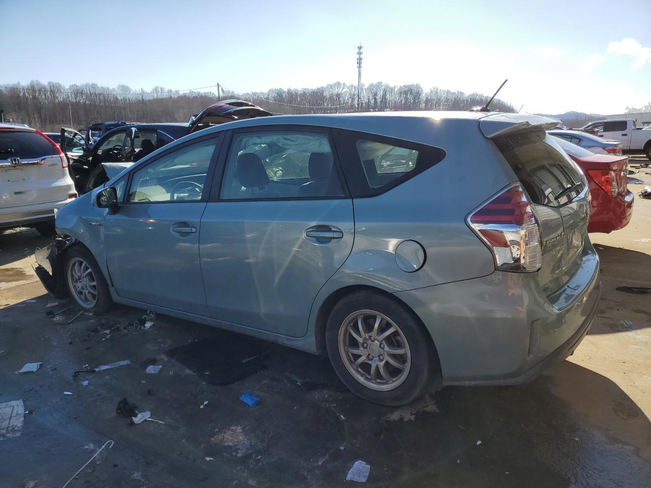 2017 Toyota Prius - Image 2