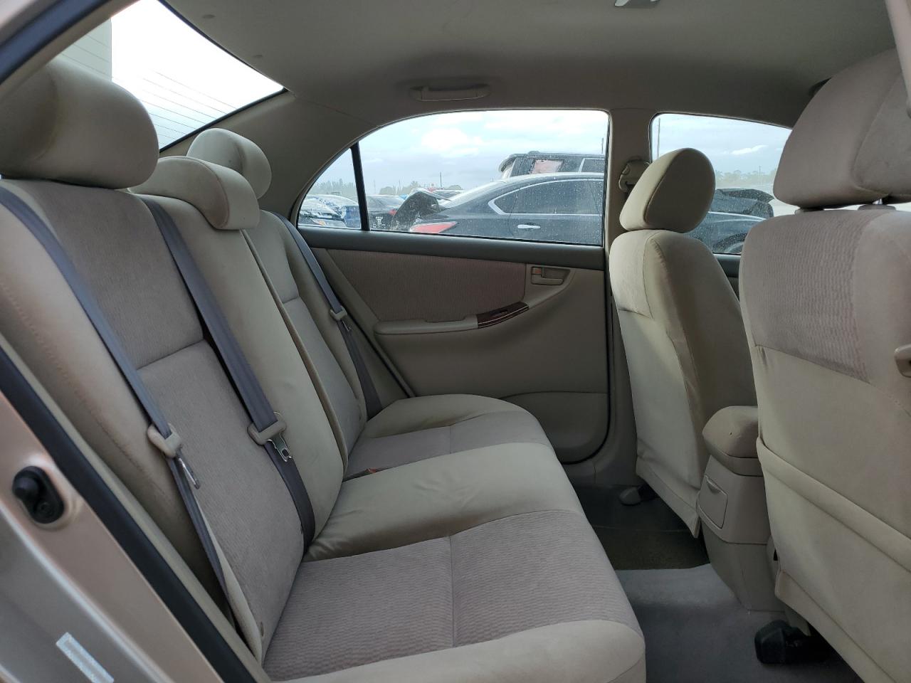 2007 Toyota Corolla - Image 11
