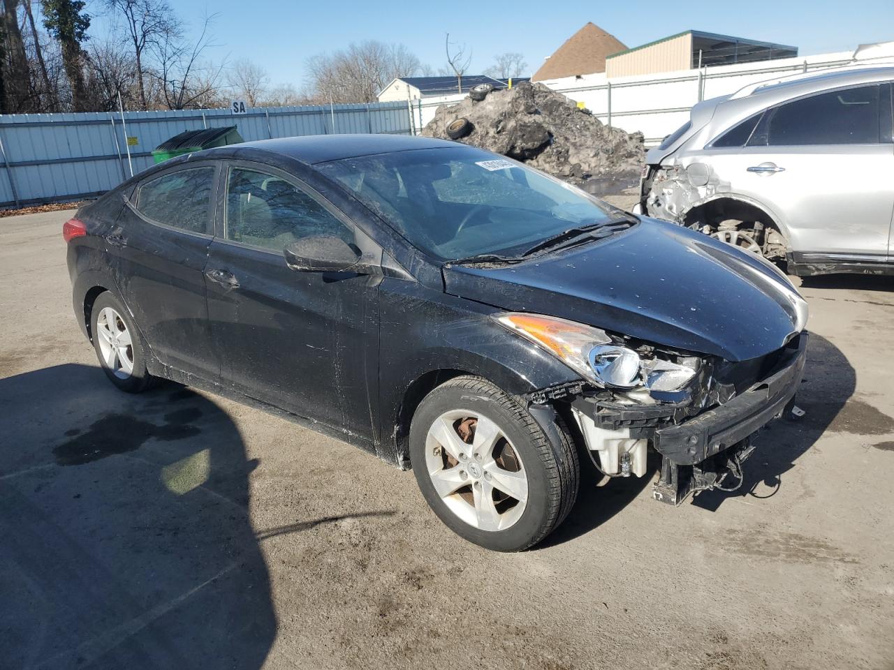 2011 Hyundai Elantra - Image 4