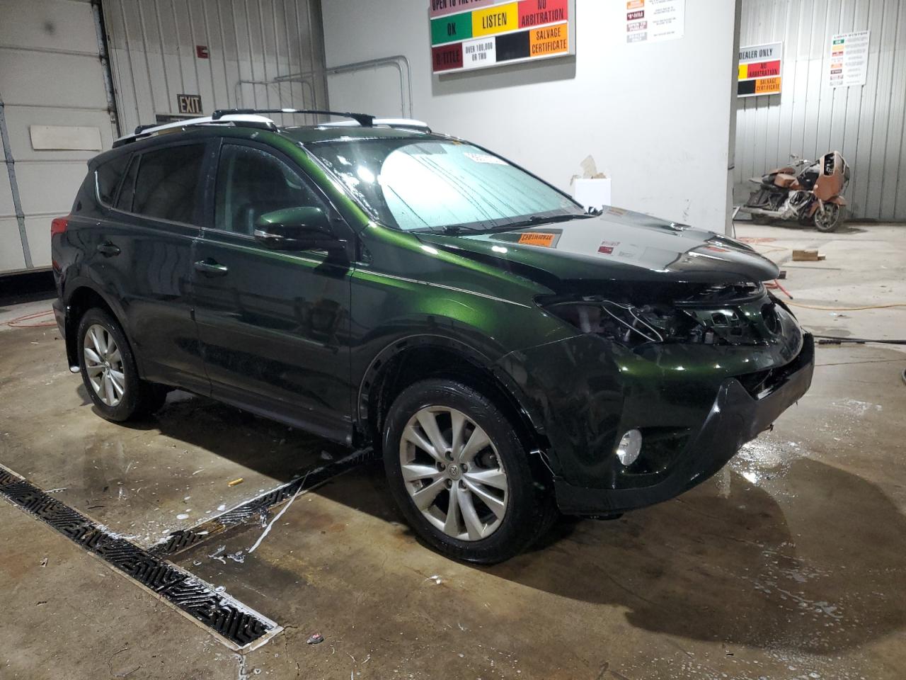 2013 Toyota RAV 4 - Image 4