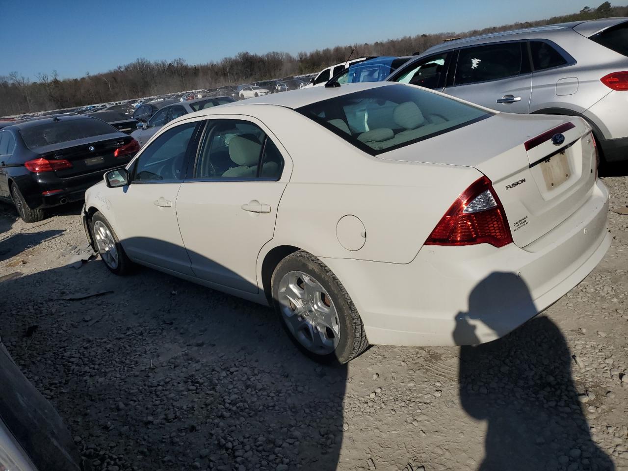 2011 Ford Fusion - Image 2