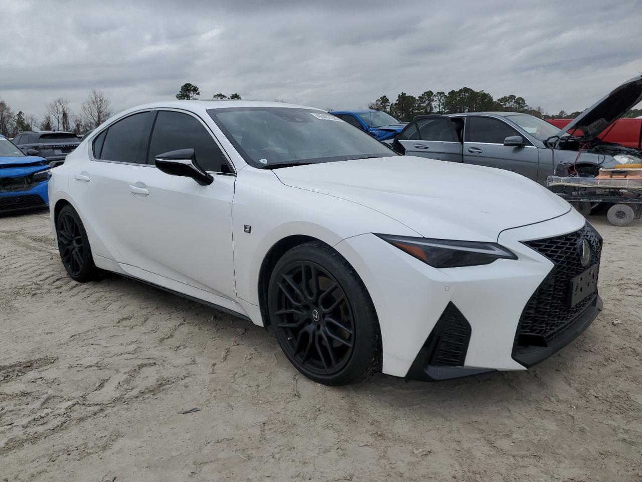 2022 Lexus IS - Image 4