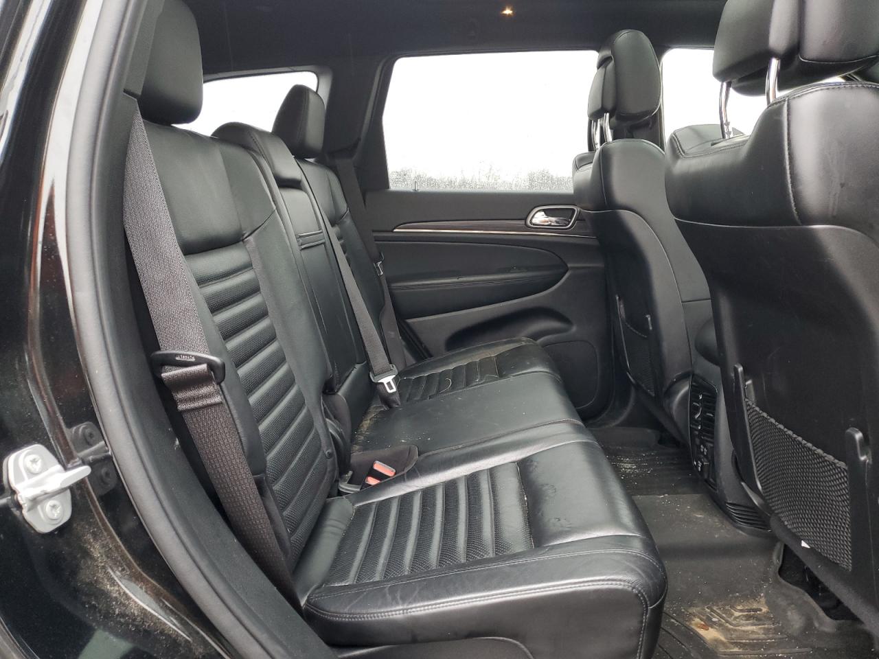 2020 Jeep Grand Cherokee - Image 11
