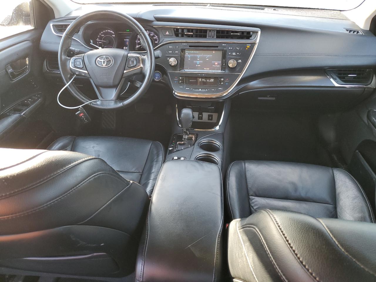 2016 Toyota Avalon - Image 8
