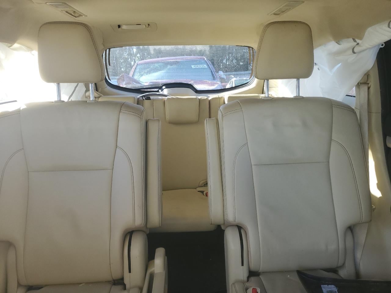 2019 Toyota Highlander - Image 10