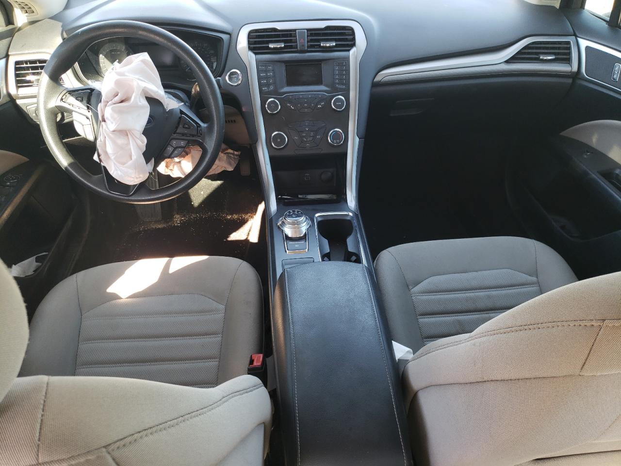 2019 Ford Fusion - Image 8