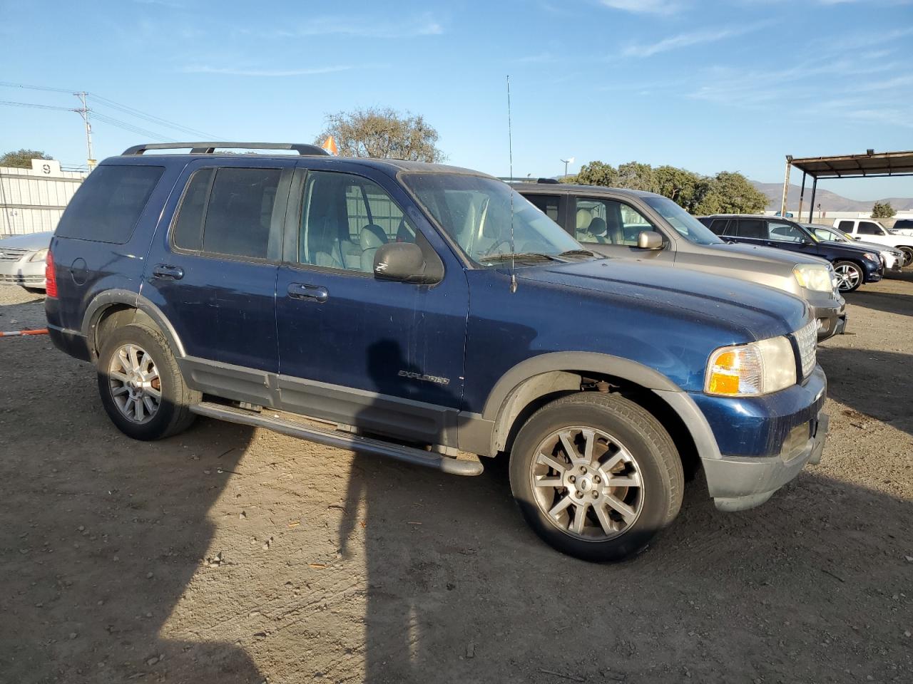 2004 Ford Explorer - Image 4