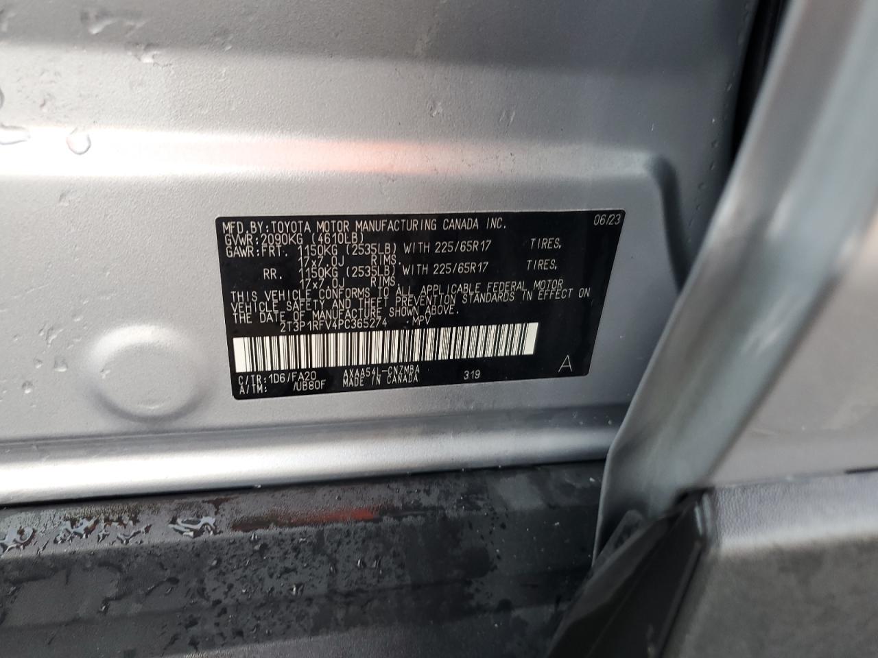 2023 Toyota RAV 4 - Image 13
