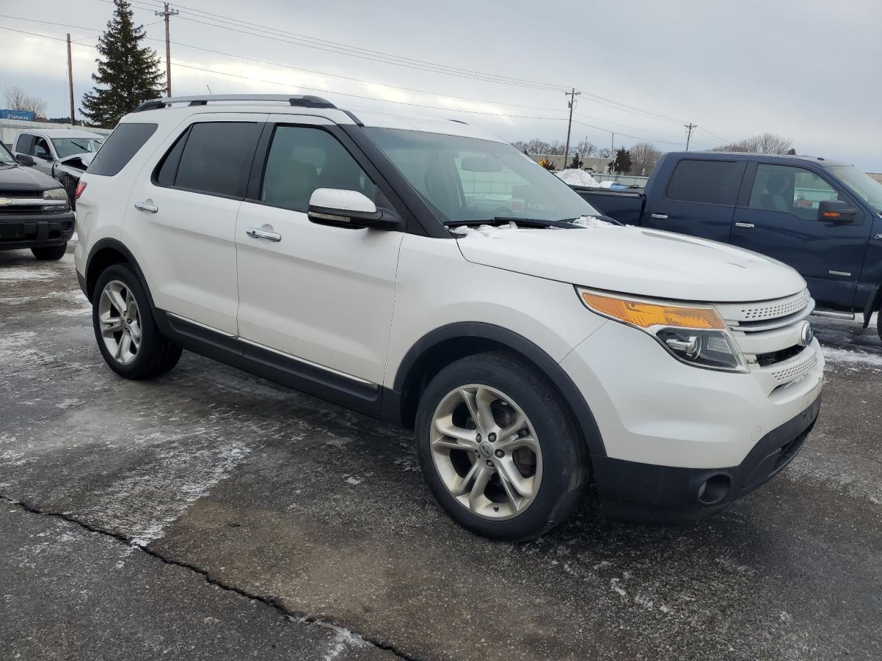 2011 Ford Explorer - Image 4
