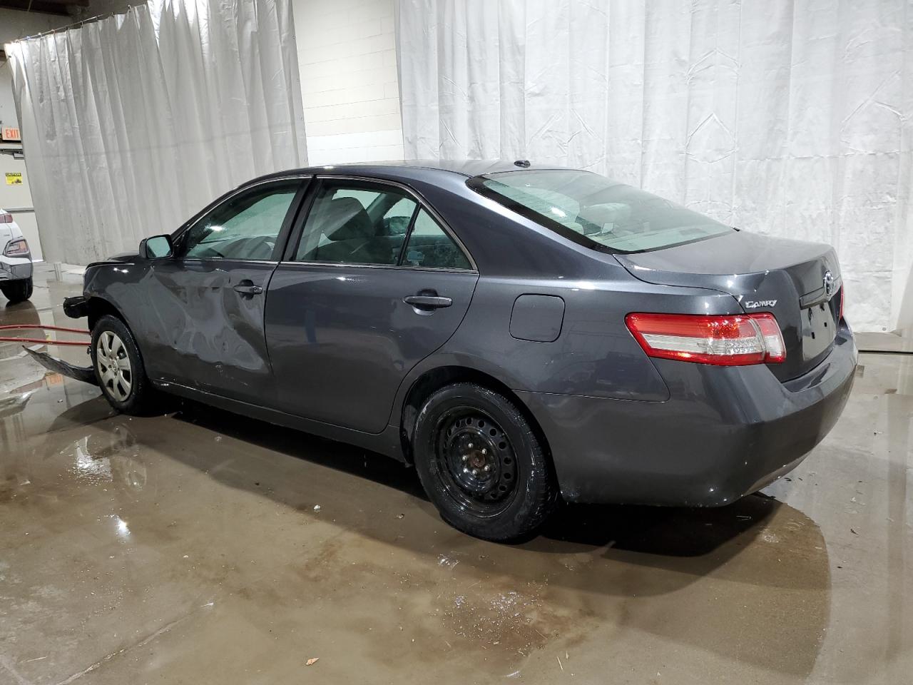 2010 Toyota Camry - Image 2