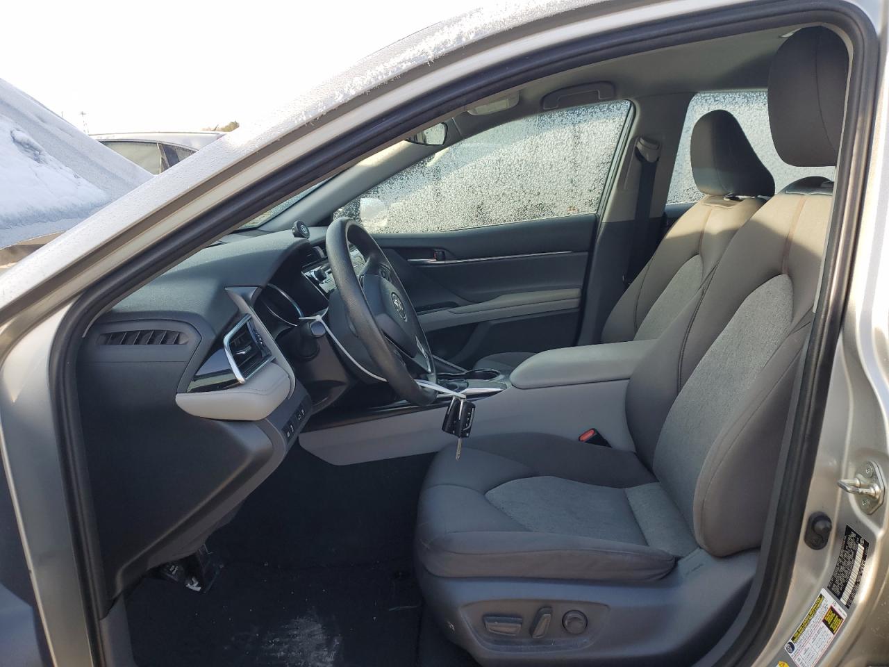 2018 Toyota Camry - Image 7