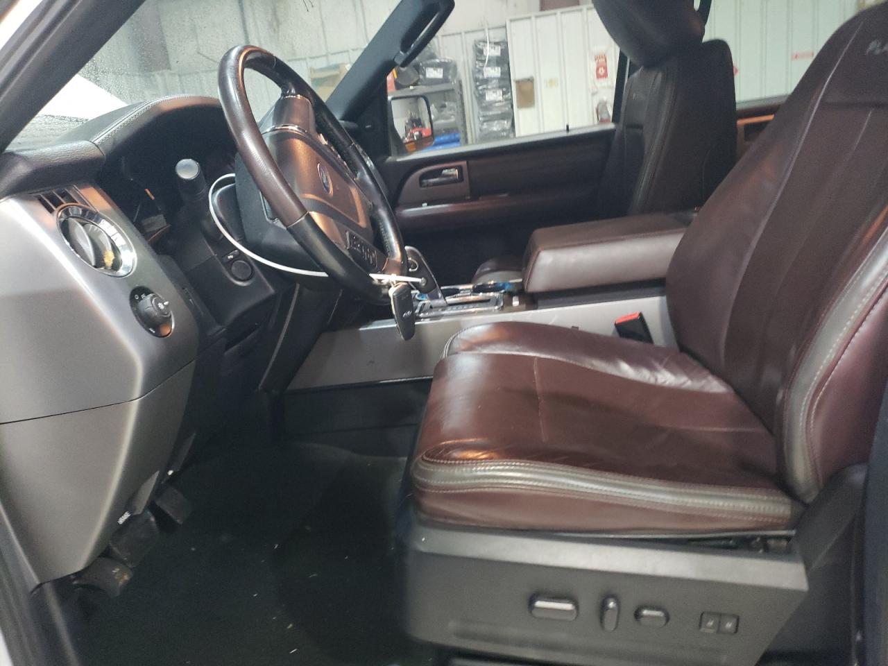 2016 Ford Expedition - Image 7