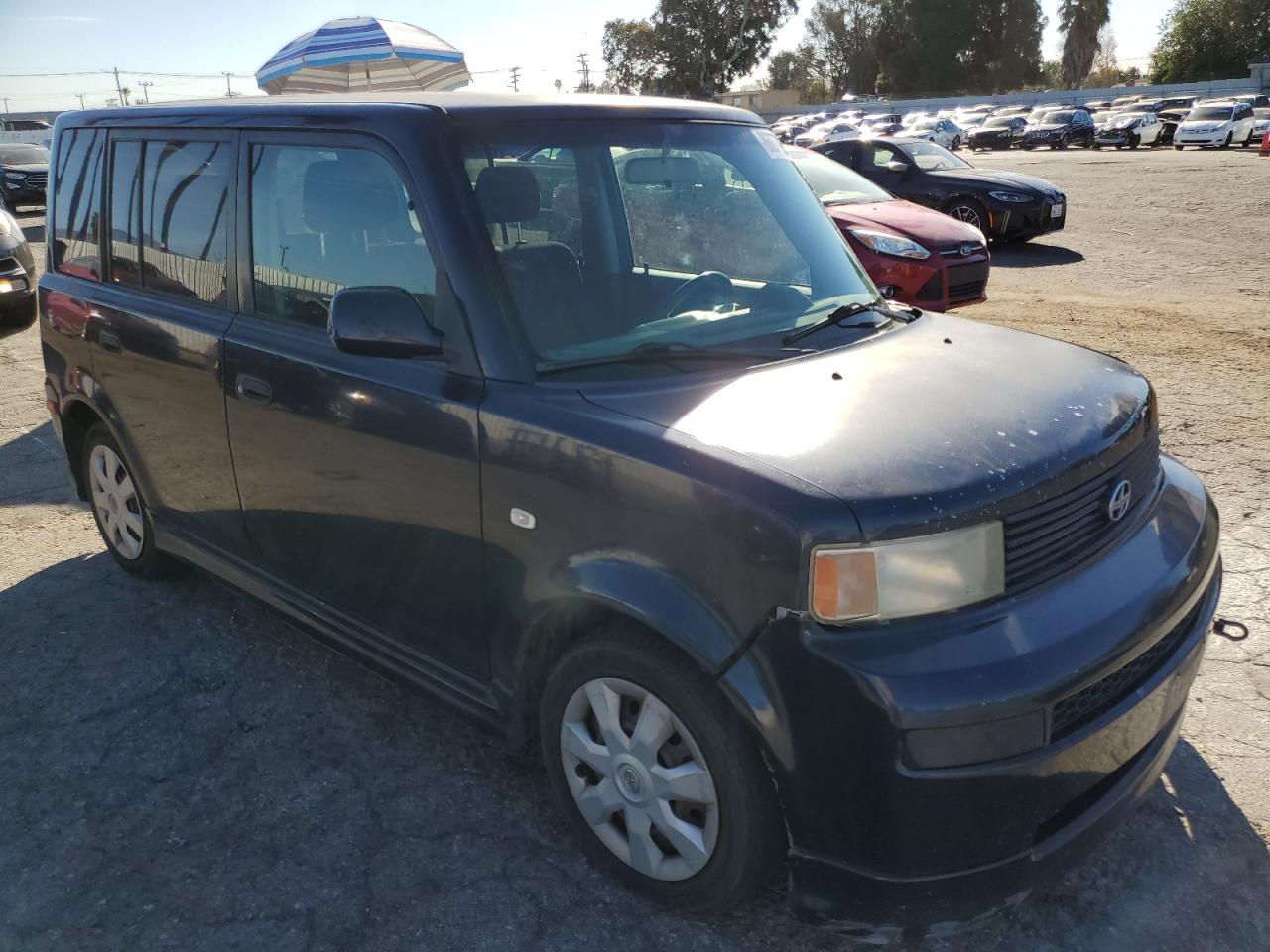 2005 Scion xB - Image 4