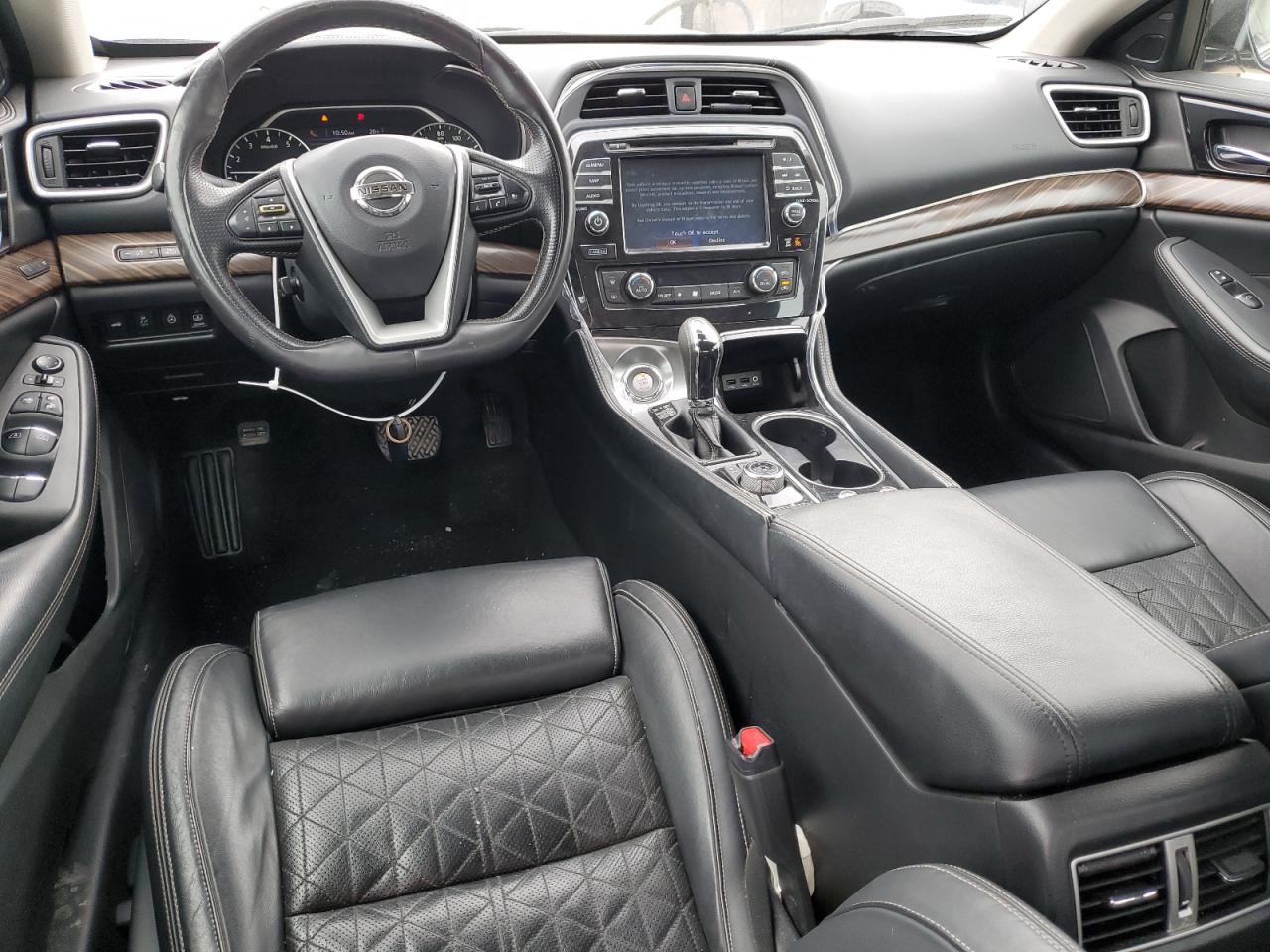 2016 Nissan Maxima - Image 8