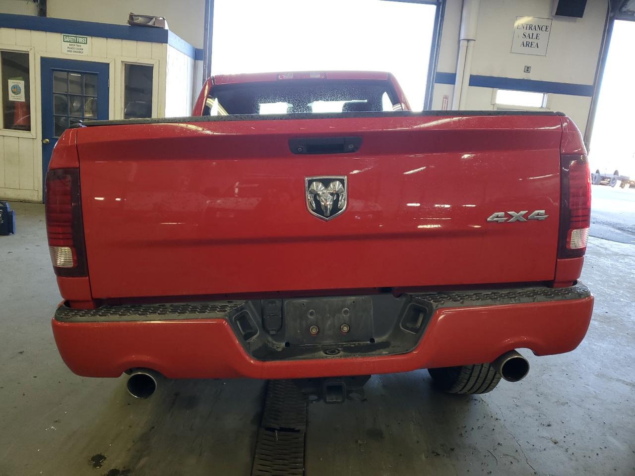 2014 RAM 1500 - Image 6