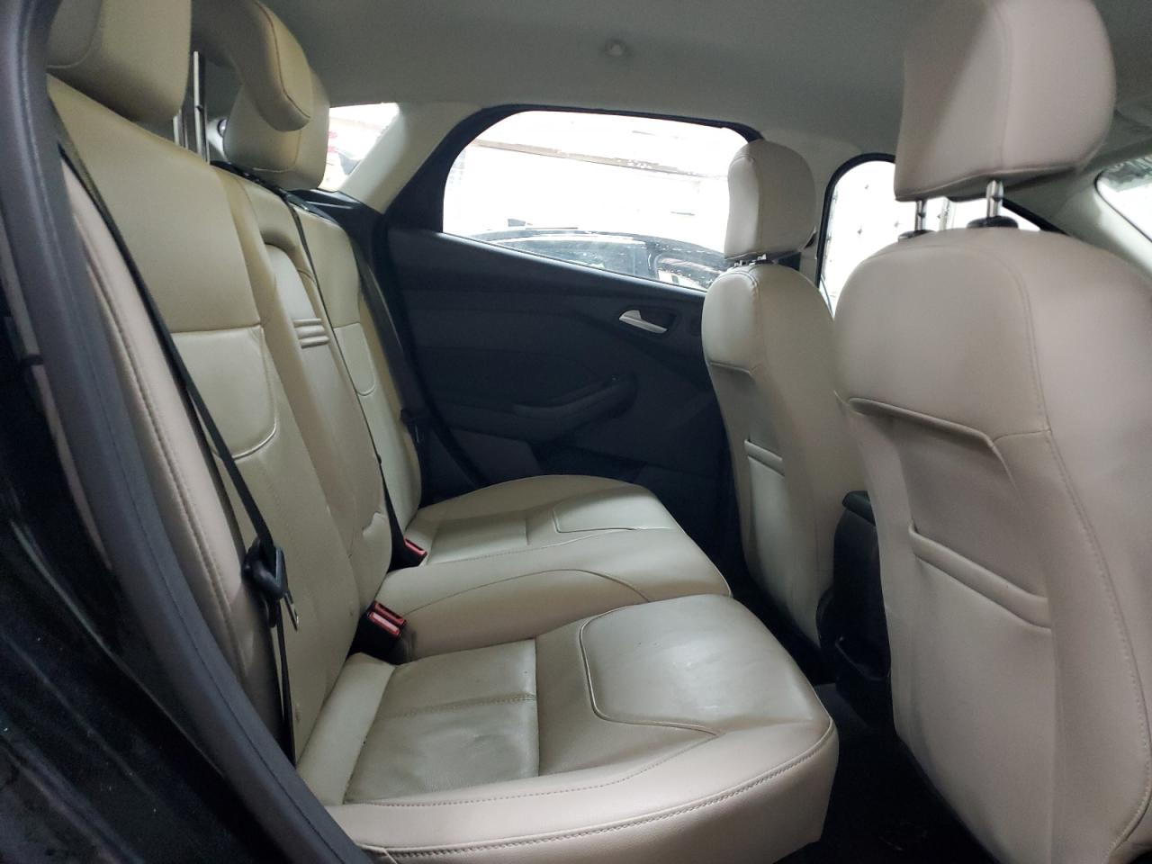 2016 Ford Focus - Image 10