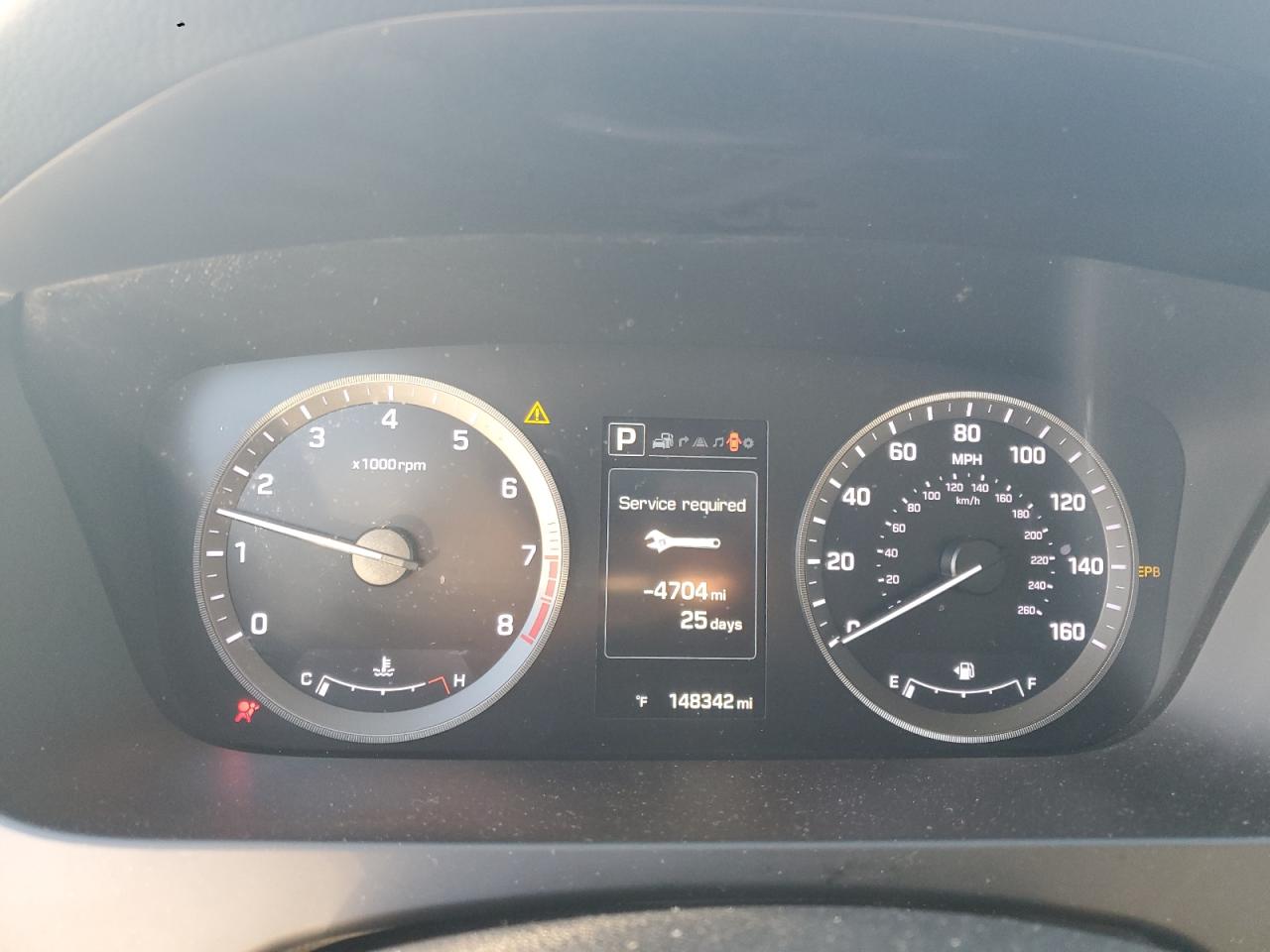 2015 Hyundai Sonata - Image 9