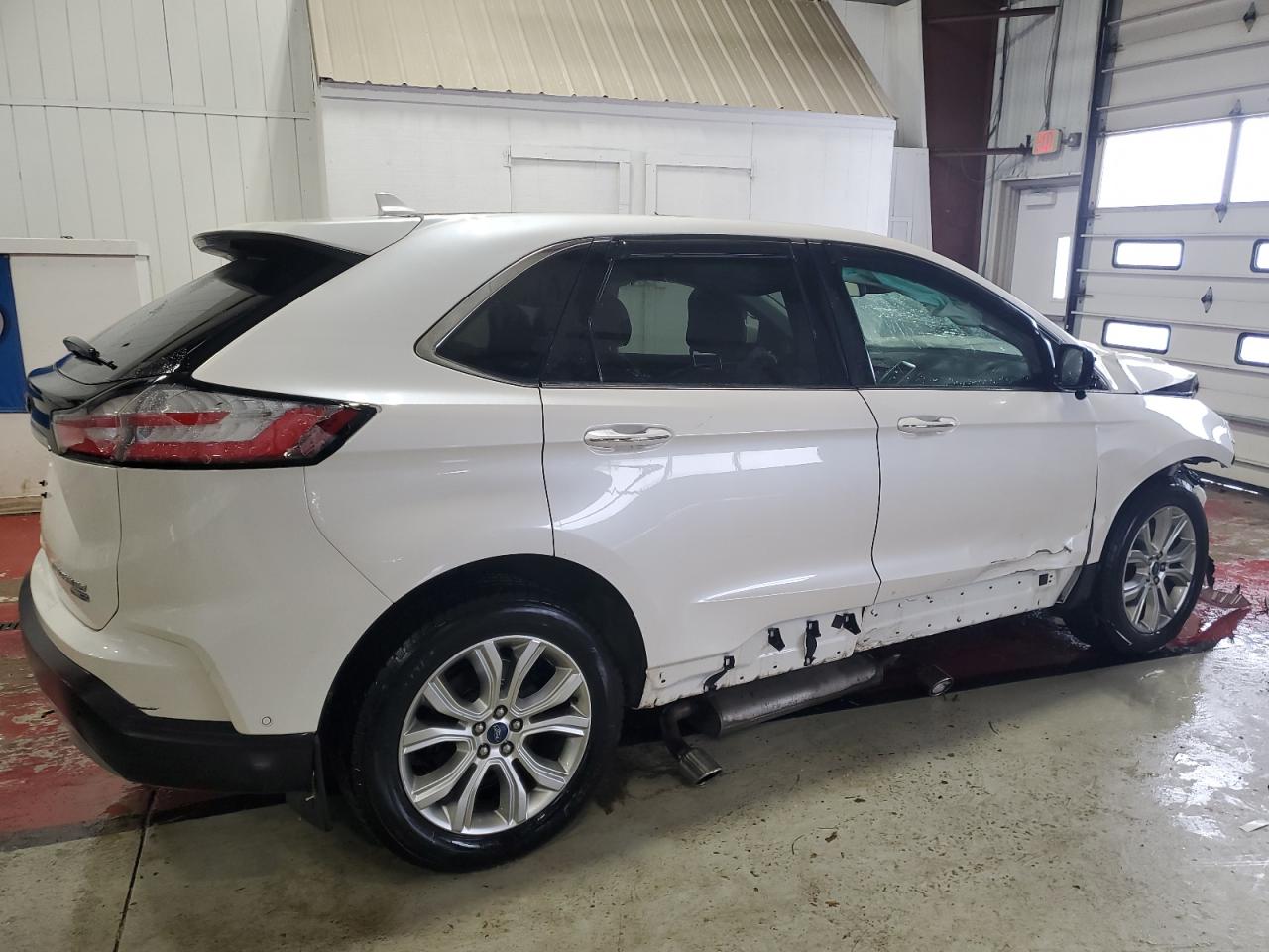 2019 Ford Edge - Image 3