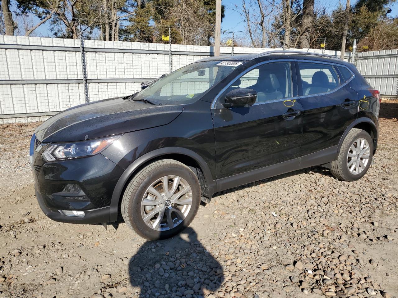2021 Nissan Rogue - Image 1