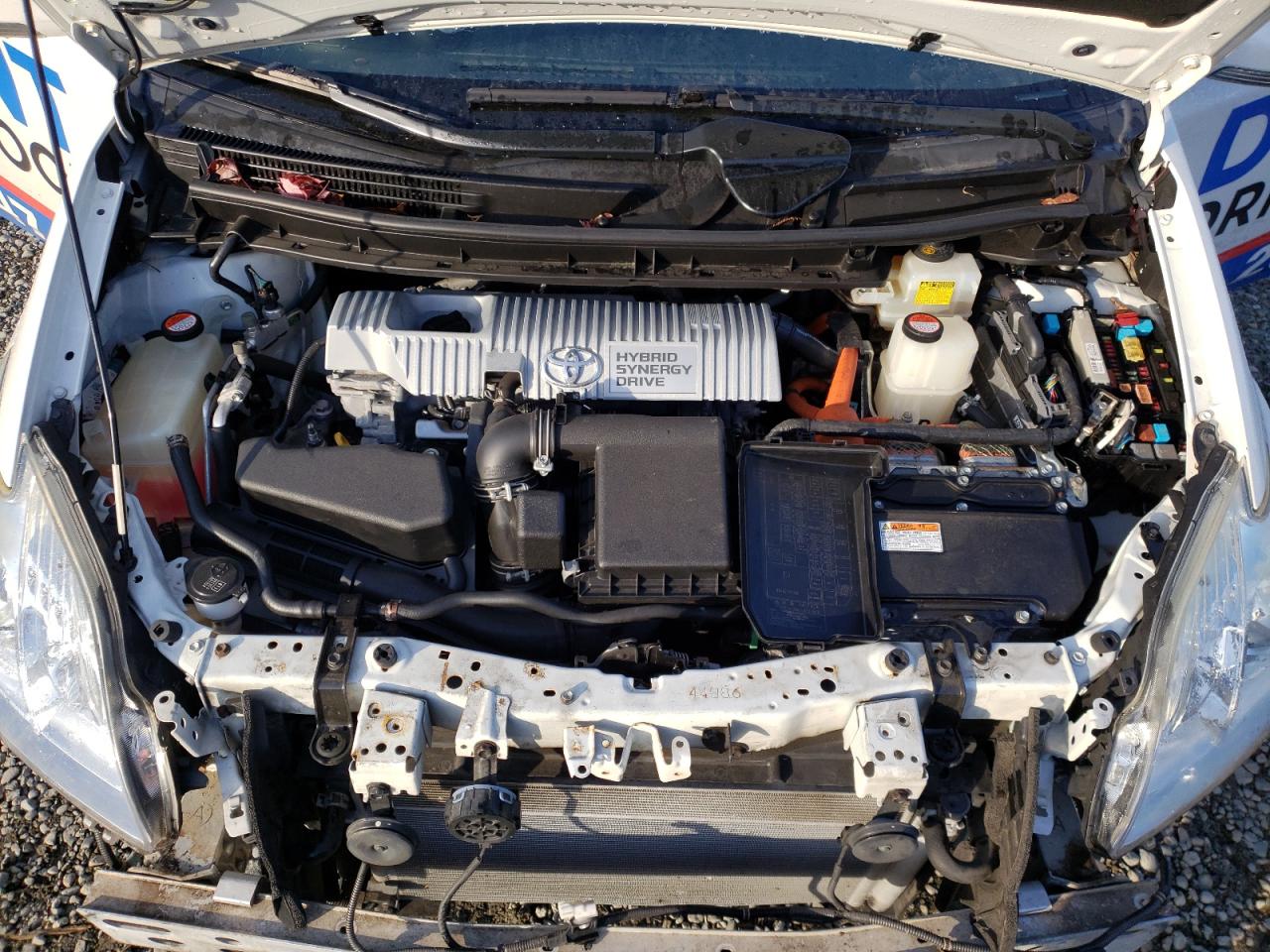 2015 Toyota Prius - Image 11